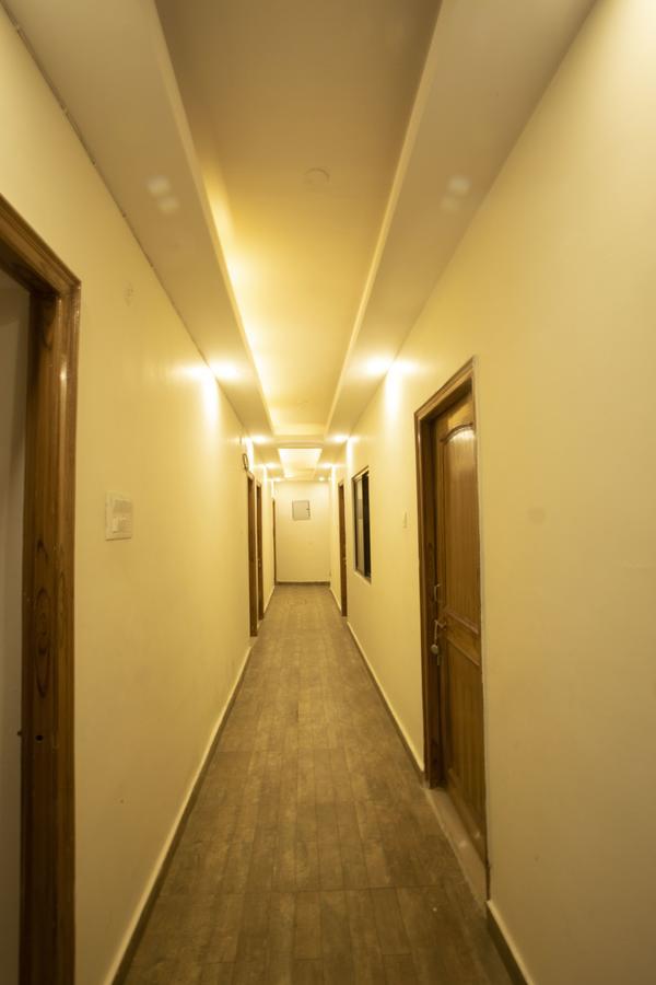 Hotel Grace Ganga By Oscenox-Hotel In Rishikesh Tapovan Buitenkant foto