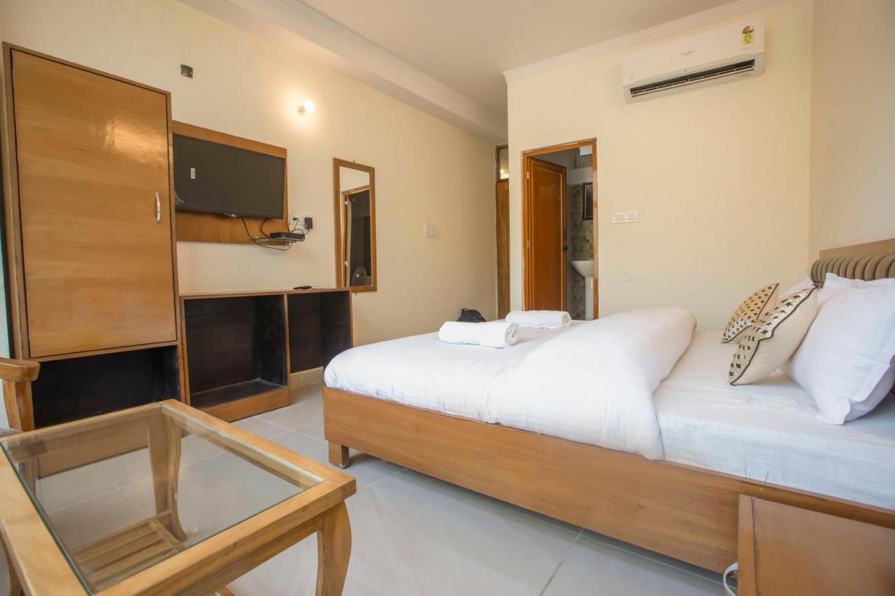 Hotel Grace Ganga By Oscenox-Hotel In Rishikesh Tapovan Buitenkant foto