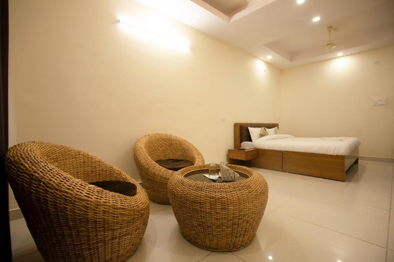 Hotel Grace Ganga By Oscenox-Hotel In Rishikesh Tapovan Buitenkant foto